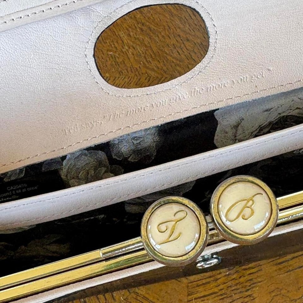 Used‎ Ted Baker wallet clutch - Picture 3 of 3